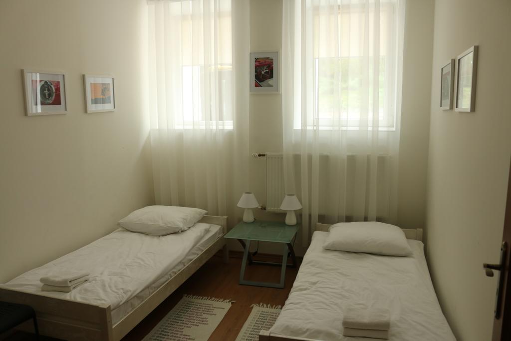 Hotel Lachowka Krepiec Экстерьер фото